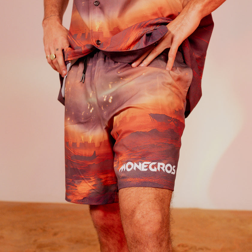 014. DESERT IN FLAME SHORTS